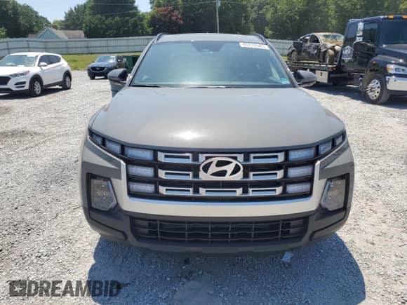 2025 Hyundai Santa Cruz SEL Activity z VIN 5NTJC4DE8SH138269, wystawiony jako Copart lot #65772585 z przebiegiem 3 147 mil mil oraz Szkoda całkowita • Salvage title. Historia ofert i sprzedaży dostępna na DreamBid. Obrazek 5.