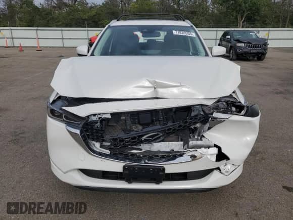 2025 Mazda CX-5 S Preferred z VIN JM3KFBCL4S0605478, wystawiony jako Copart lot #71835935 z przebiegiem 13 592 mil mil oraz Szkoda całkowita • Salvage title. Historia ofert i sprzedaży dostępna na DreamBid. Obrazek 5.
