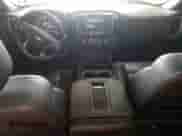 2016 Chevrolet Silverado 2500HD LTZ с VIN 1GC1KWEG1GF266027, выставлен на аукционе Copart как лот 51212115 с пробегом 115 697 миль миль и Списание • Salvage title. История ставок и продаж доступна на DreamBid. Изображение 8.