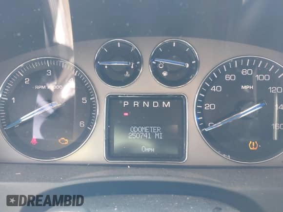 2008 Cadillac Escalade ESV с VIN 1GYFK66828R199980, выставлен на аукционе IAAI как лот 43059964 с пробегом 250 741 миль миль и . История ставок и продаж доступна на DreamBid. Изображение 7.