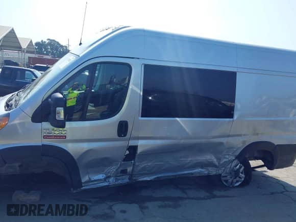 2019 Ram ProMaster Cargo with VIN 3C6TRVBG8KE502976, listed as a IAAI auction lot 42736921 with 168,855 mi miles and . Bid and sale history available at DreamBid. Image 14.