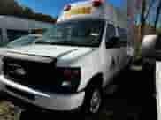 2014 Ford Econoline Cargo Commercial with VIN 1FTNS2EWXEDA21933, listed as a Copart auction lot 89734695 with 179,130 mi miles and Clean title. Bid and sale history available at DreamBid. Image 2.