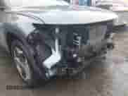 2024 Hyundai Tucson SEL with VIN 5NMJFCDE8RH372970, listed as a IAAI auction lot 43037496 with 32,958 mi miles and . Bid and sale history available at DreamBid. Image 6.