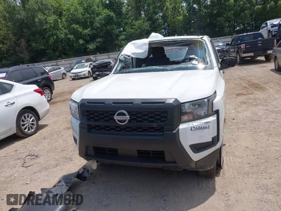 2025 Nissan Frontier SV with VIN 1N6ED1CM4SN606242, listed as a IAAI auction lot 42606661 with Not provided miles and . Bid and sale history available at DreamBid. Image 11.