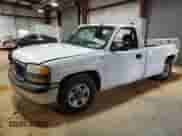 2001 GMC Sierra 1500 SL with VIN 1GTEC14WX1Z275051, listed as a Copart auction lot 41763705 with 202,792 mi miles and Salvage title. Bid and sale history available at DreamBid. Image 1.