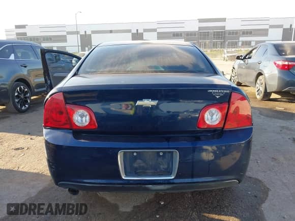 2010 Chevrolet Malibu 1FL с VIN 1G1ZA5E04AF281737, выставлен на аукционе IAAI как лот 43393503 с пробегом 205 263 миль миль и . История ставок и продаж доступна на DreamBid. Изображение 16.