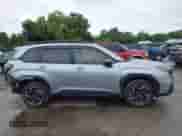 2025 Subaru Forester Limited z VIN JF2SLDRCXSH564300, wystawiony jako IAAI lot #42963580 z przebiegiem 6 546 mil mil oraz . Historia ofert i sprzedaży dostępna na DreamBid. Obrazek 14.