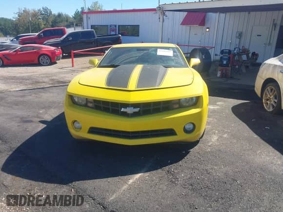2011 Chevrolet Camaro 1LT с VIN 2G1FB1EDXB9111534, выставлен на аукционе IAAI как лот 43449117 с пробегом 225 468 миль миль и . История ставок и продаж доступна на DreamBid. Изображение 12.