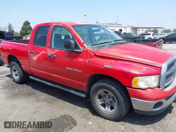 2005 Dodge 1500 SLT z VIN 1D7HA18N65J530793, wystawiony jako IAAI lot #42596054 z przebiegiem 217 930 mil mil oraz . Historia ofert i sprzedaży dostępna na DreamBid. Obrazek 1.