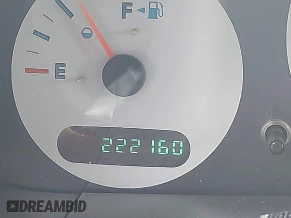 2003 Dodge Caravan with VIN 1D8GP25B83B136967, listed as a IAAI auction lot 42929172 with 222,160 mi miles and . Bid and sale history available at DreamBid. Image 15.