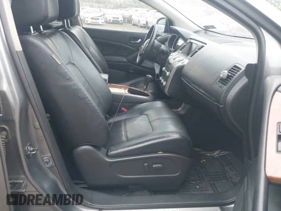2013 Nissan Murano S с VIN JN8AZ1MW7DW319806, выставлен на аукционе IAAI как лот 42299328 с пробегом Не указан миль и . История ставок и продаж доступна на DreamBid. Изображение 5.