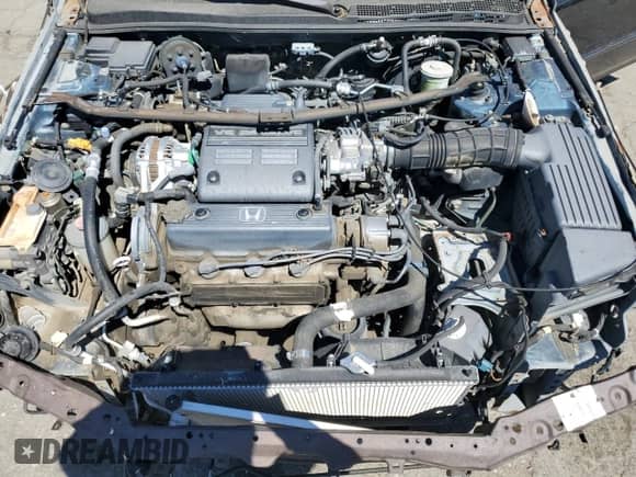 1996 Honda Accord EX z VIN 1HGCE6674TA021343, wystawiony jako Copart lot #66773205 z przebiegiem 191 837 mil mil oraz Szkoda całkowita • Salvage title. Historia ofert i sprzedaży dostępna na DreamBid. Obrazek 11.