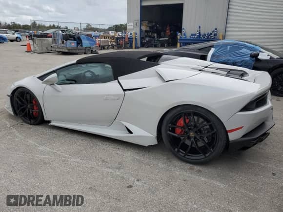 2017 Lamborghini Huracan LP 610-4 with VIN ZHWUR1ZF0HLA06387, listed as a Copart auction lot 78894714 with 20,903 mi miles and Salvage title. Bid and sale history available at DreamBid. Image 2.