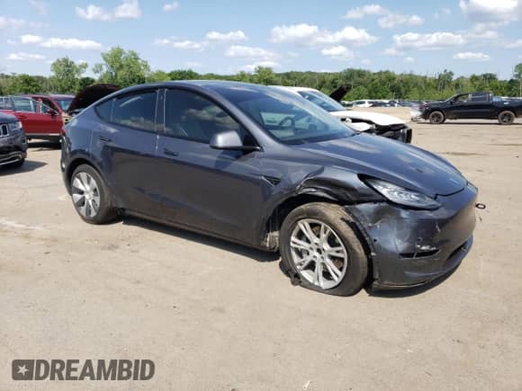 2021 Tesla Model Y Long Range with VIN 5YJYGDEE5MF257320, listed as a Copart auction lot 63980974 with 89,016 mi miles and Salvage title. Bid and sale history available at DreamBid. Image 4.