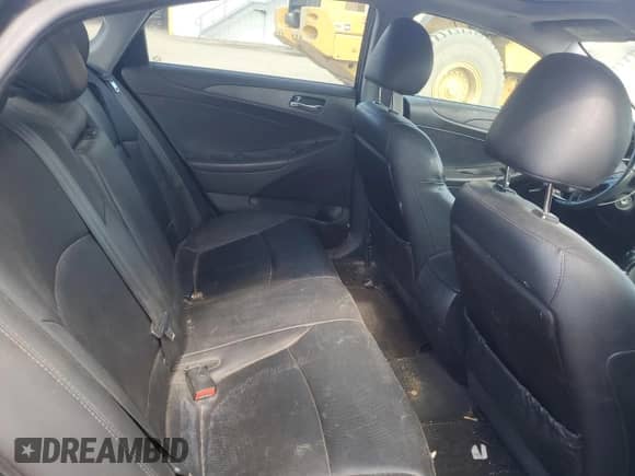 2013 Hyundai Sonata SE z VIN 5NPEC4AC6DH513064, wystawiony jako Copart lot #70492335 z przebiegiem 261 271 mil mil oraz Szkoda całkowita • Salvage title. Historia ofert i sprzedaży dostępna na DreamBid. Obrazek 10.