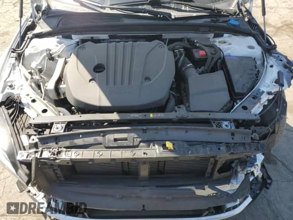 2024 Volvo S60 Core Dark Theme with VIN 7JRL12FK3RG322703, listed as a Copart auction lot 69831525 with 33,048 mi miles and Salvage title. Bid and sale history available at DreamBid. Image 11.