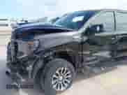 2022 GMC Sierra 1500 AT4 с VIN 3GTUUEET5NG571234, выставлен на аукционе IAAI как лот 41132817 с пробегом 26 132 миль миль и . История ставок и продаж доступна на DreamBid. Изображение 18.