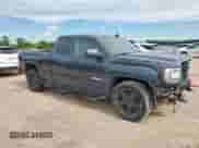 2018 GMC Sierra 1500 z VIN 1GTR1LEC5JZ252719, wystawiony jako Copart lot #66197045 z przebiegiem 151 960 mil mil oraz Szkoda całkowita • Salvage title. Historia ofert i sprzedaży dostępna na DreamBid. Obrazek 4.