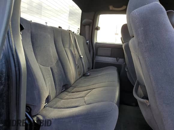 2006 Chevrolet Silverado 1500 LS with VIN 1GCEC19V36Z226913, listed as a Copart auction lot 50624775 with 201,579 mi miles and Clean title. Bid and sale history available at DreamBid. Image 10.