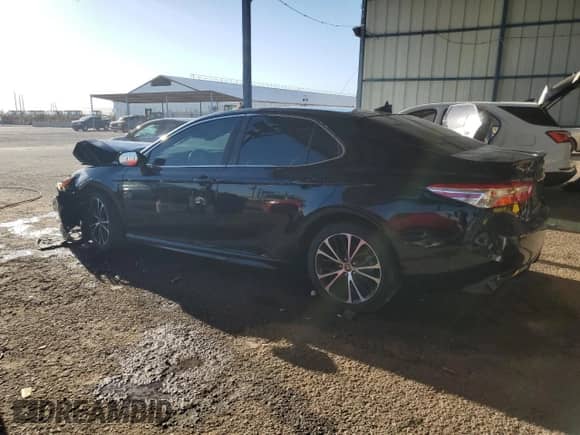 2020 Toyota Camry SE с VIN 4T1G11AK1LU507967, выставлен на аукционе Copart как лот 70013565 с пробегом 70 733 миль миль и Списание • Salvage title. История ставок и продаж доступна на DreamBid. Изображение 2.