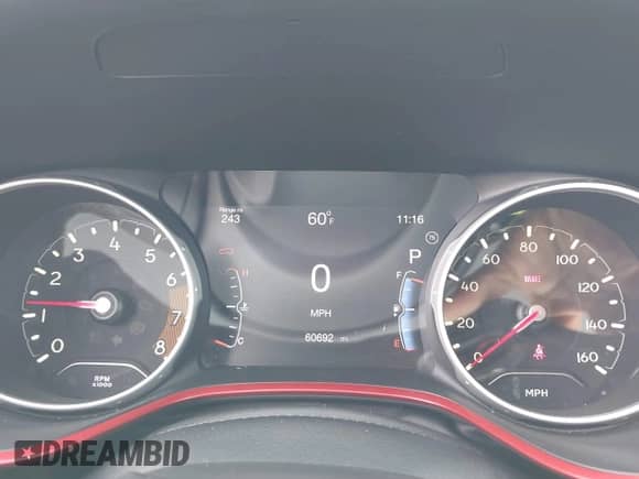 2018 Jeep Compass Trailhawk z VIN 3C4NJDDB7JT419375, wystawiony jako IAAI lot #43213951 z przebiegiem 60 692 mil mil oraz . Historia ofert i sprzedaży dostępna na DreamBid. Obrazek 7.