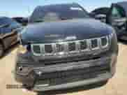 2024 Jeep Compass Latitude Lux с VIN 3C4NJDFNXRT126427, выставлен на аукционе Copart как лот 62740395 с пробегом 21 386 миль миль и Списание • Salvage title. История ставок и продаж доступна на DreamBid. Изображение 5.