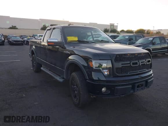 2012 Ford F-150 XLT с VIN 1FTFX1EF6CFC54712, выставлен на аукционе IAAI как лот 43537063 с пробегом 175 605 миль миль и . История ставок и продаж доступна на DreamBid. Изображение 1.