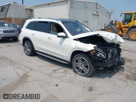 2022 Mercedes-Benz GLS 450 with VIN 4JGFF5KE0NA629494, listed as a IAAI auction lot 42722063 with 36,077 mi miles and . Bid and sale history available at DreamBid. Image 1.