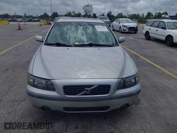 2004 Volvo S60 с VIN YV1RS61T242325508, выставлен на аукционе IAAI как лот 42763330 с пробегом 116 177 миль миль и . История ставок и продаж доступна на DreamBid. Изображение 6.