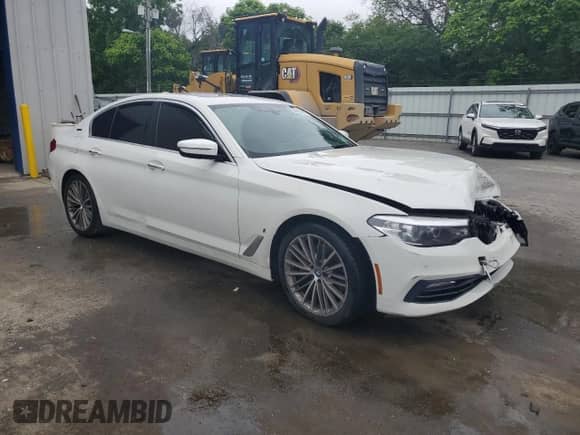 2018 BMW 5 Series 530e xDrive с VIN WBAJB1C55JB374344, выставлен на аукционе Copart как лот 59900875 с пробегом Не указан миль и Списание • Salvage title. История ставок и продаж доступна на DreamBid. Изображение 4.
