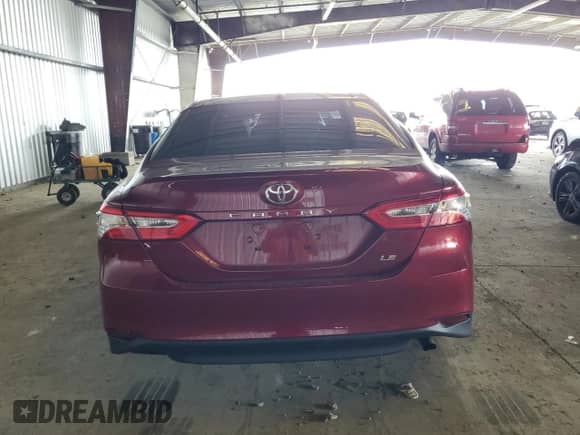 2019 Toyota Camry SE z VIN 4T1B11HK0KU761393, wystawiony jako Copart lot #82179845 z przebiegiem 31 016 mil mil oraz Szkoda całkowita • Salvage title. Historia ofert i sprzedaży dostępna na DreamBid. Obrazek 6.