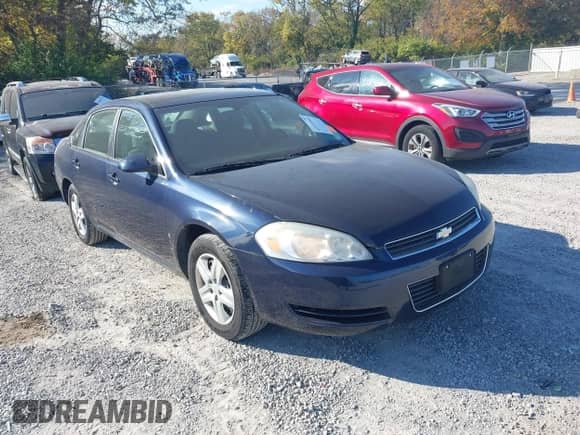 2008 Chevrolet Impala LS z VIN 2G1WB55K889118027, wystawiony jako IAAI lot #43555568 z przebiegiem 221 468 mil mil oraz . Historia ofert i sprzedaży dostępna na DreamBid. Obrazek 1.