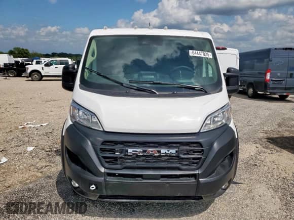 2024 Ram ProMaster Cargo Tradesman с VIN 3C6LRVAG3RE144908, выставлен на аукционе Copart как лот 64447025 с пробегом Не указан миль и Списание • Salvage title. История ставок и продаж доступна на DreamBid. Изображение 5.