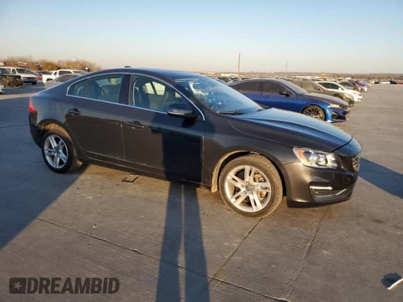 2015 Volvo S60 T5 Platinum с VIN YV1612TM1F1361171, выставлен на аукционе Copart как лот 36642793 с пробегом 58 929 миль миль и . История ставок и продаж доступна на DreamBid. Изображение 4.