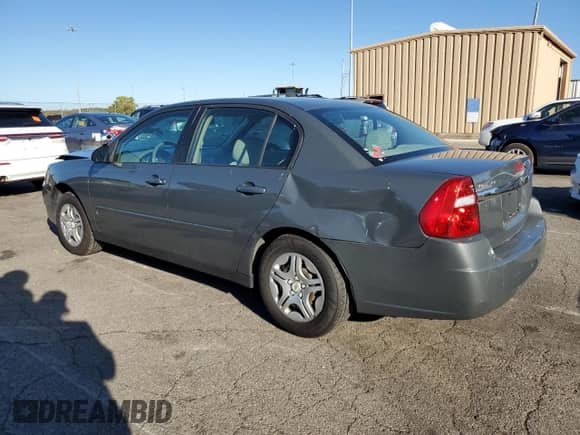 2008 Chevrolet Malibu Classic LS 1FL z VIN 1G1ZS58F78F106292, wystawiony jako Copart lot #86827835 z przebiegiem 130 046 mil mil oraz Szkoda całkowita • Salvage title. Historia ofert i sprzedaży dostępna na DreamBid. Obrazek 2.