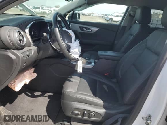 2024 Chevrolet Blazer LT с VIN 3GNKBDRS1RS219190, выставлен на аукционе Copart как лот 53157555 с пробегом 13 013 миль миль и Списание • Salvage title. История ставок и продаж доступна на DreamBid. Изображение 7.