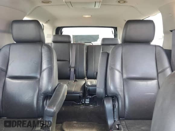2013 Cadillac Escalade ESV Premium с VIN 1GYS4JEF4DR195497, выставлен на аукционе Copart как лот 81926915 с пробегом 246 420 миль миль и Чистый • Clean title. История ставок и продаж доступна на DreamBid. Изображение 10.