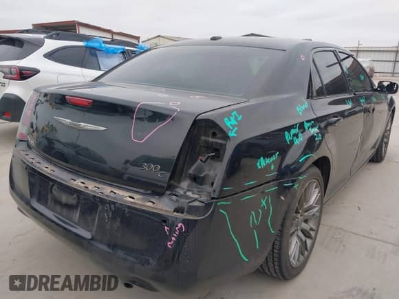 2013 Chrysler 300 C John Varvatos Limited Edition with VIN 2C3CCADG2DH699039, listed as a IAAI auction lot 41385999 with 179,928 mi miles and . Bid and sale history available at DreamBid. Image 18.