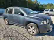 2007 Jeep Compass Sport with VIN 1J8FT47W47D221924, listed as a Copart auction lot 86438895 with 200,924 mi miles and Salvage title. Bid and sale history available at DreamBid. Image 4.