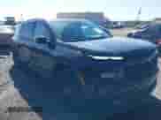 2024 Chevrolet Traverse AWD RS z VIN 1GNEVLKSXRJ204147, wystawiony jako IAAI lot #41998829 z przebiegiem 20 058 mil mil oraz . Historia ofert i sprzedaży dostępna na DreamBid. Obrazek 1.