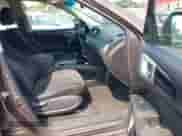 2015 Nissan Pathfinder Platinum with VIN 5N1AR2MM5FC678703, listed as a IAAI auction lot 42856269 with 356,966 mi miles and . Bid and sale history available at DreamBid. Image 5.