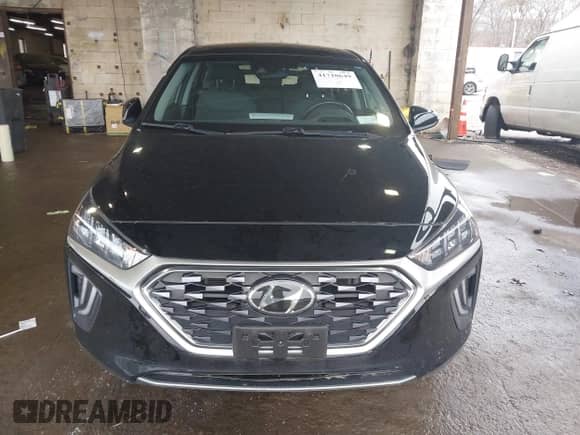 2020 Hyundai Ioniq SEL с VIN KMHC75LD5LU233286, выставлен на аукционе IAAI как лот 41710649 с пробегом 36 517 миль миль и . История ставок и продаж доступна на DreamBid. Изображение 13.