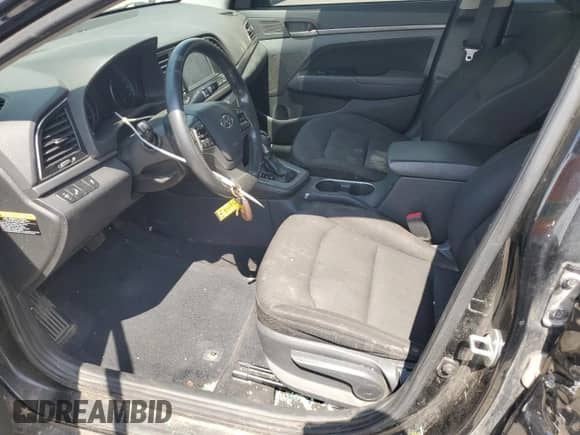 2018 Hyundai Elantra SEL z VIN 5NPD84LF6JH274907, wystawiony jako Copart lot #70494875 z przebiegiem 186 268 mil mil oraz Szkoda całkowita • Salvage title. Historia ofert i sprzedaży dostępna na DreamBid. Obrazek 7.