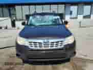 2013 Subaru Forester X z VIN JF2SHAAC7DG406193, wystawiony jako Copart lot #62078285 z przebiegiem 182 547 mil mil oraz Czysty tytuł • Clean title. Historia ofert i sprzedaży dostępna na DreamBid. Obrazek 5.