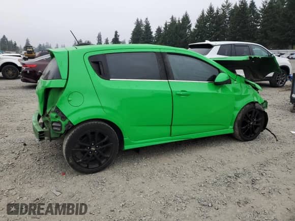 2017 Chevrolet Sonic LT с VIN 1G1JD6SB1H4158015, выставлен на аукционе Copart как лот 80302385 с пробегом Не указан миль и Списание • Salvage title. История ставок и продаж доступна на DreamBid. Изображение 3.