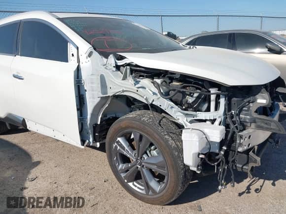 2024 Nissan Murano Platinum with VIN 5N1AZ2DS5RC108736, listed as a IAAI auction lot 42029826 with 18,026 mi miles and . Bid and sale history available at DreamBid. Image 20.