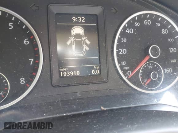 2010 Volkswagen Tiguan с VIN WVGAV9AX0AW510512, выставлен на аукционе IAAI как лот 42532527 с пробегом 193 910 миль миль и . История ставок и продаж доступна на DreamBid. Изображение 7.