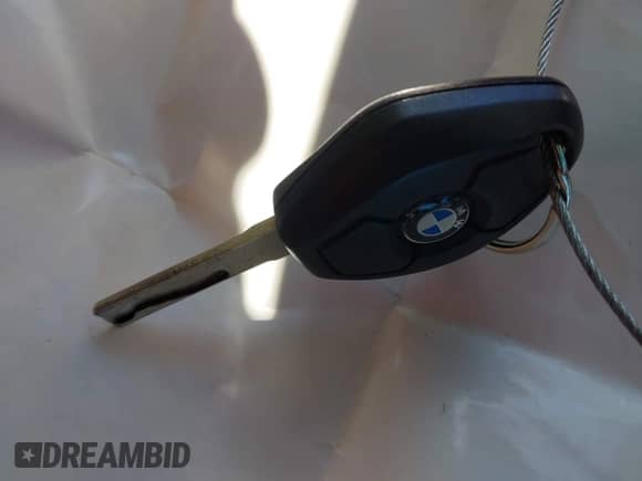 2003 BMW Z4 3.0i with VIN 4USBT53433LU05066, listed as a IAAI auction lot 43388703 with 88,565 mi miles and . Bid and sale history available at DreamBid. Image 11.