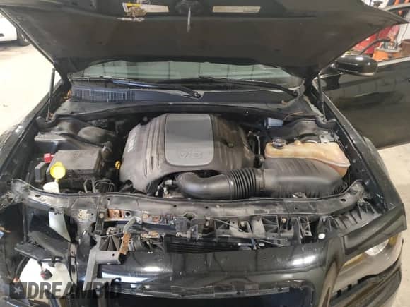 2013 Chrysler 300 S with VIN 2C3CCAGT5DH635506, listed as a Copart auction lot 85063264 with 65,772 mi miles and Non repairable. Bid and sale history available at DreamBid. Image 11.