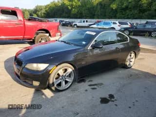 2008 BMW 3 Series 335i с VIN WBAWB73568P038787, выставлен на аукционе Copart как лот 67462675 с пробегом 173 937 миль миль и Чистый • Clean title. История ставок и продаж доступна на DreamBid. Изображение 1.